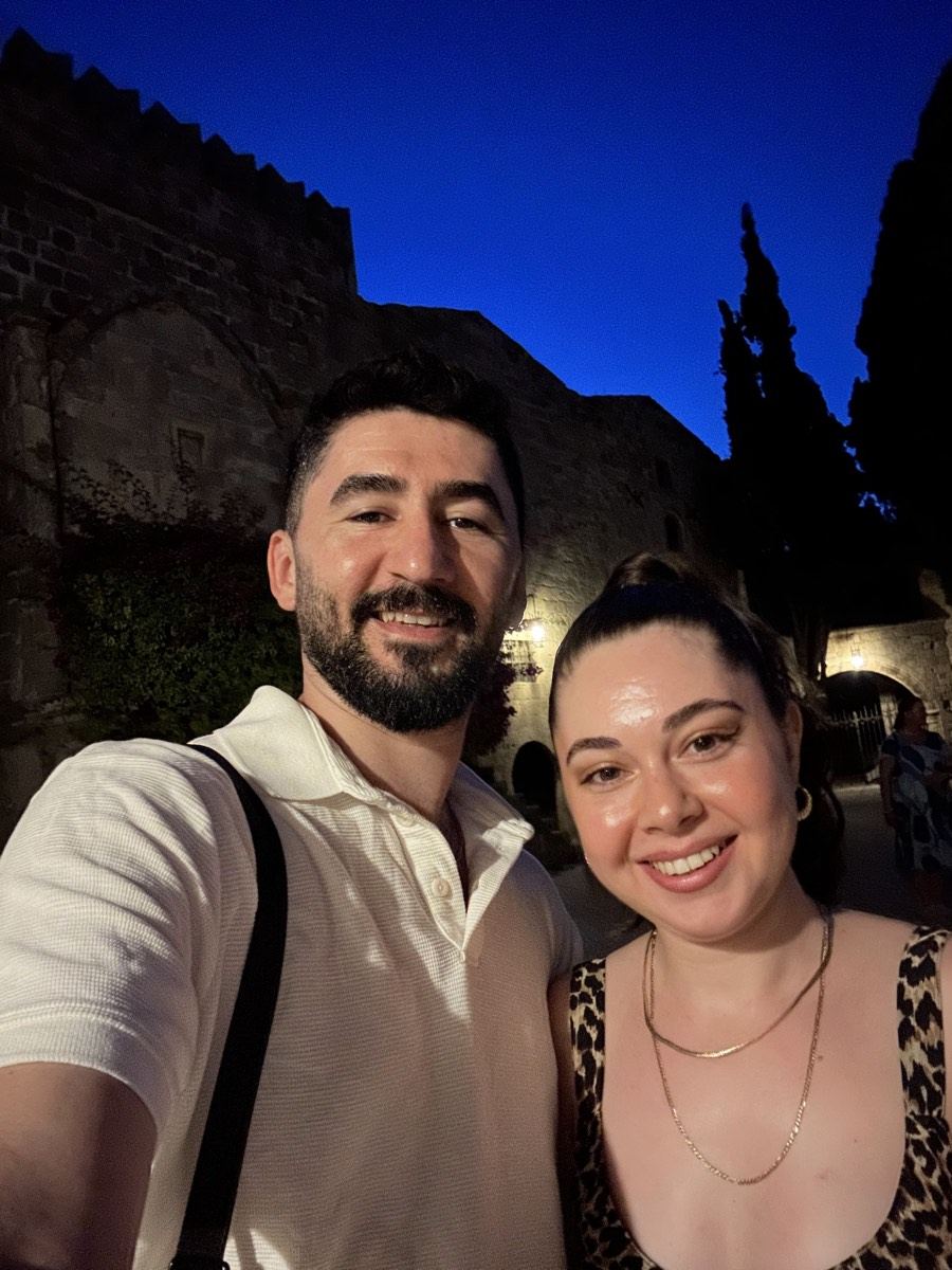 Surların yanında akşam